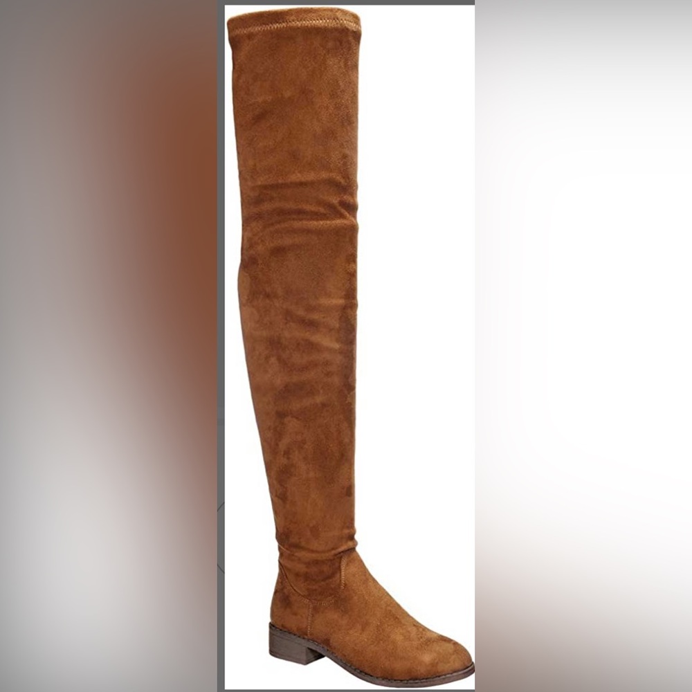 Winter Essentials ❄️☃️❤️Brand New Over The Knee Boots!!!